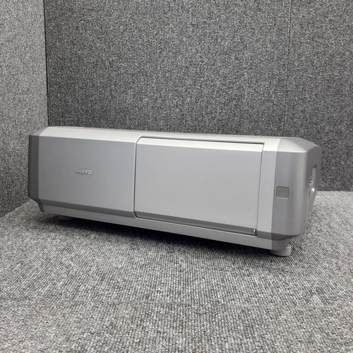 Sanyo 720p proiettore - lp-z4,
